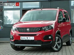 Rot Gebraucht 2018 Peugeot Rifter GT-line Van / Kleinbus | 16.490 € (Etwas zu teuer)