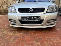 Silber Gebraucht 2005 Opel Signum Kleinwagen | 1.500 € (Guter Preis)