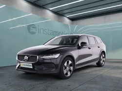 Schwarz Gebraucht 2023 Volvo V60 CC Plus Kombi | 40.340 € (Fairer Preis)