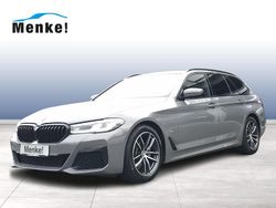 Silber Gebraucht 2021 BMW 520 M Sport Kombi | 31.899 € (Teuer)