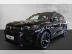 Schwarz (grenadillschwarz metallic) Neu 2025 VW Tiguan Style SUV | 54.935 € (Guter Preis)