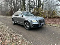 Grau Gebraucht 2009 Audi Q5 Performance SUV | 13.999 € (Fairer Preis)