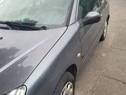 Grau Gebraucht 2009 Peugeot 206 Kleinwagen | 1.150 €