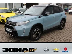 Hellblau Gebraucht 2024 Suzuki Vitara Comfort+ SUV | 24.990 € (Teuer)