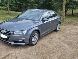 Grau Gebraucht 2015 Audi A3 Sport Limousine | 9.000 € (Fairer Preis)