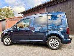 Blau Gebraucht 2019 VW Caddy Comfortline Van / Kleinbus | 22.450 € (Teuer)
