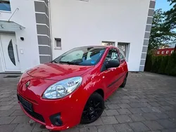 Rot Gebraucht 2010 Renault Twingo Kleinwagen | 3.200 € (Fairer Preis)