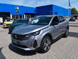 Grau Gebraucht 2024 Peugeot 3008 Allure SUV | 26.750 € (Fairer Preis)