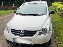 Weiß Gebraucht 2005 VW Fox Kleinwagen | 1.700 € (Fairer Preis)