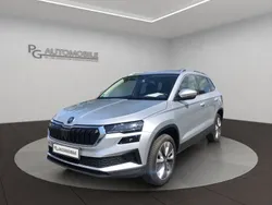 Silber Gebraucht 2022 Skoda Karoq Style SUV | 21.990 €