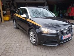Schwarz Gebraucht 2012 Audi A1 Attraction Coupé | 6.900 € (Guter Preis)