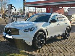 Weiß Gebraucht 2016 Infiniti QX70 Sport Tech SUV | 16.500 € (Fairer Preis)