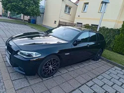Schwarz Gebraucht 2016 BMW 535 Luxury Line Kombi | 15.000 € (Fairer Preis)