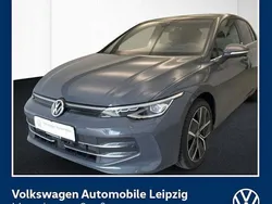Delfingrau metallic Gebraucht 2024 VW Golf VIII Edition Limousine | 31.530 € (Fairer Preis)