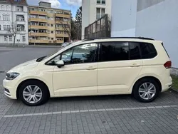 Gebraucht 2018 VW Touran Comfortline Van / Kleinbus | 13.000 € (Guter Preis)