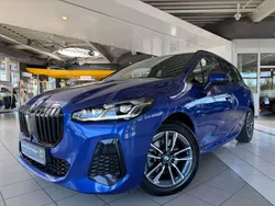 Portimao blau metallic Gebraucht 2023 BMW 216 M Sport Kombi | 29.950 € (Fairer Preis)