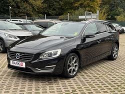 Black sapphire / metallic Gebraucht 2015 Volvo V60 Ocean Race Kombi | 6.900 € (Etwas zu teuer)