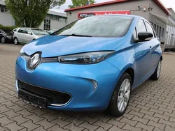 Blau Gebraucht 2019 Renault Zoe LIMITED Kleinwagen | 11.990 € (Etwas zu teuer)