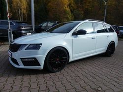 Weiß Gebraucht 2017 Skoda Octavia RS Kombi | 18.990 € (Etwas zu teuer)