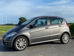 Grau Gebraucht 2009 Mercedes A180 Elegance Van / Kleinbus | 6.900 € (Fairer Preis)