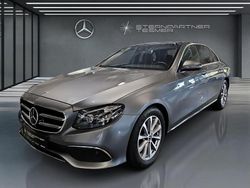 Grau Gebraucht 2019 Mercedes E220 Avantgarde Limousine | 30.500 € (Superpreis)