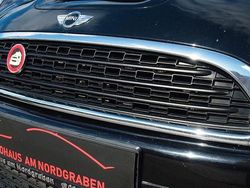 Schwarz Gebraucht 2009 Mini John Cooper Works Cabriolet Cabrio | 11.990 € (Fairer Preis)