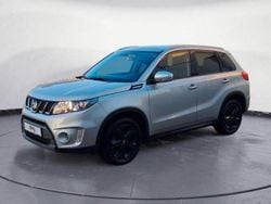 Grau Gebraucht 2016 Suzuki Vitara SUV | 16.500 € (Fairer Preis)