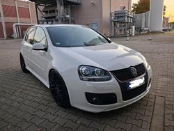 Weiß Gebraucht 2008 VW Golf VI Edition Limousine | 11.550 €