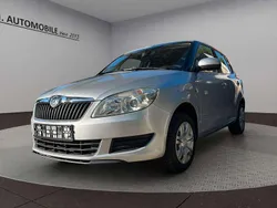 Silber Gebraucht 2014 Skoda Fabia Ambition Kleinwagen | 6.890 € (Guter Preis)