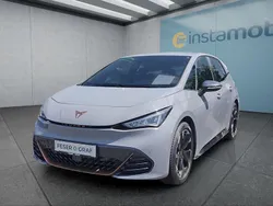 Grau Gebraucht 2024 Cupra Born Kleinwagen | 30.699 € (Guter Preis)