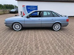Grau Gebraucht 1991 Audi 90 Limousine | 13.500 €