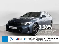Blau Gebraucht 2024 BMW 330 M Sport Kombi | 56.890 €