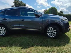 Grau Gebraucht 2018 Renault Kadjar LIMITED SUV | 12.000 € (Guter Preis)