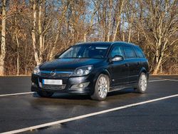 Schwarz Gebraucht 2009 Opel Astra OPC Limousine | 1.700 € (Fairer Preis)