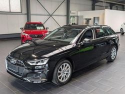 Schwarz Gebraucht 2022 Audi A4 Design Kombi | 24.900 € (Guter Preis)