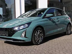 Mangrove green minerale... Neu 2025 Hyundai i20 Select Kleinwagen | 17.550 € (Superpreis)