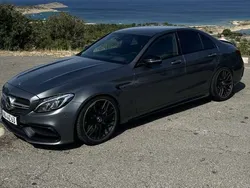 Grau Gebraucht 2017 Mercedes C63 AMG AMG Limousine | 42.999 € (Fairer Preis)