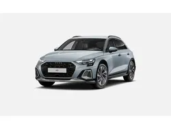 Grau Gebraucht 2024 Audi A3 Ambiente Limousine | 39.876 € (Teuer)