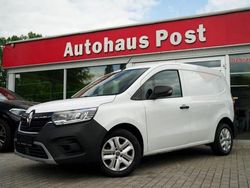 Weiss Gebraucht 2022 Renault Rapid Limousine | 17.999 € (Etwas zu teuer)