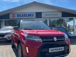 Rot Neu 2025 Suzuki Vitara Comfort SUV | 27.500 € (Fairer Preis)