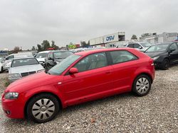 Rot Gebraucht 2006 Audi A3 Attraction Limousine | 1.999 € (Superpreis)