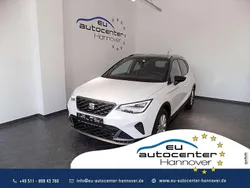 "candy" weiss Gebraucht 2022 Seat Arona FR SUV | 19.980 € (Fairer Preis)