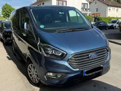 Blau Gebraucht 2019 Ford Tourneo Custom Titanium Van / Kleinbus | 33.999 € (Fairer Preis)