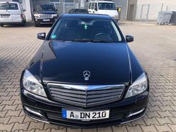 Schwarz Gebraucht 2010 Mercedes C250 Elegance Limousine | 8.900 € (Fairer Preis)