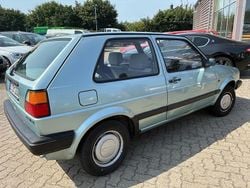 Blau Gebraucht 1989 VW Golf II Kleinwagen | 2.500 €