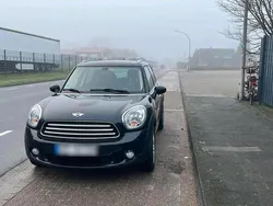 Schwarz Gebraucht 2011 Mini Cooper D Countryman SUV | 7.900 €
