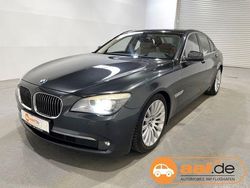 Grau Gebraucht 2011 BMW 730 Limousine | 9.999 € (Fairer Preis)
