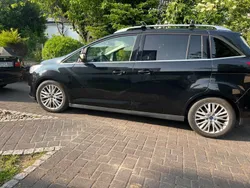 Schwarz Gebraucht 2015 Ford Grand C-Max Titanium Van / Kleinbus | 8.200 € (Superpreis)