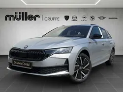 Brillantsilber met. Gebraucht 2024 Skoda Octavia SportLine Kombi | 39.990 € (Teuer)