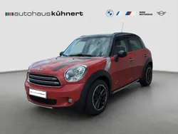 Blazing red metallic Gebraucht 2016 Mini Cooper Countryman Pepper SUV | 15.455 € (Teuer)